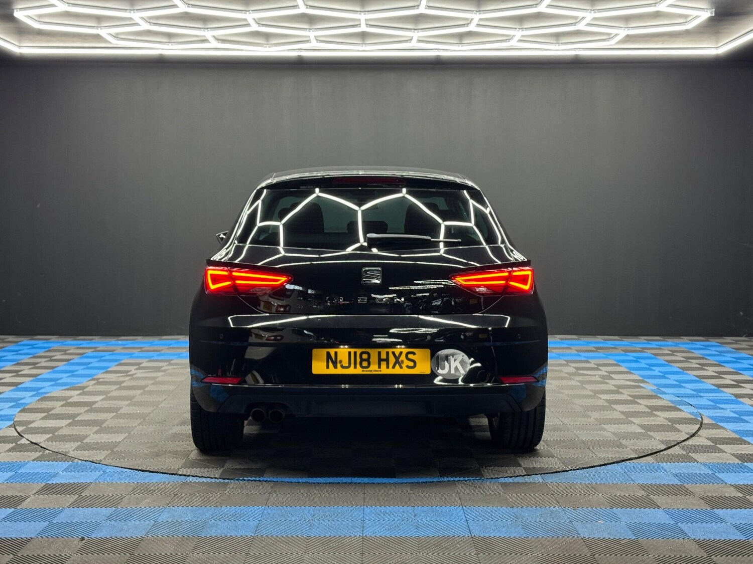 Used SEAT Leon 2018 for sale - 76606969: Photo 6