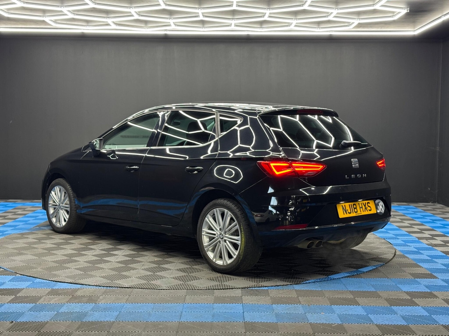 Used SEAT Leon 2018 for sale - 76606969: Photo 7