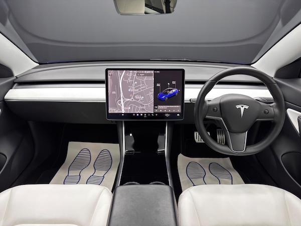 Used Tesla Model 3 2020 for sale - 76226255: Photo 10