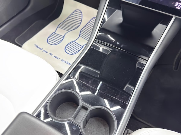 Used Tesla Model 3 2020 for sale - 76226255: Photo 24