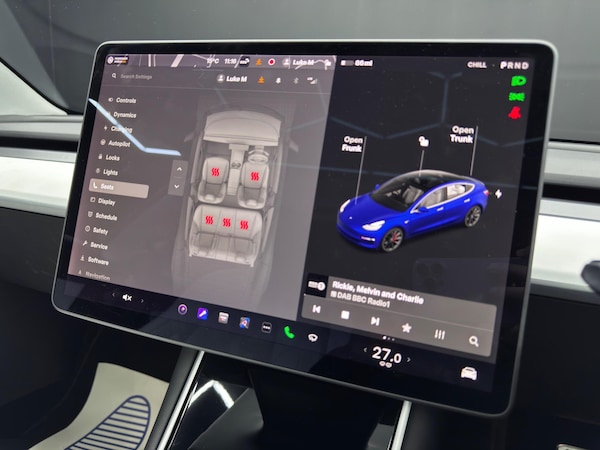 Used Tesla Model 3 2020 for sale - 76226255: Photo 31
