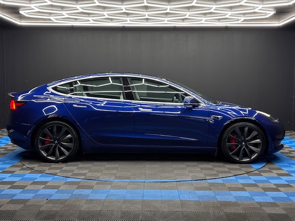 Used Tesla Model 3 2020 for sale - 76226255: Photo 4