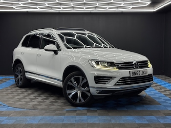 Used Volkswagen Touareg 2015 for sale - 79093016: Photo