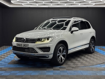 Used Volkswagen Touareg 2015 for sale - 79093016: Photo