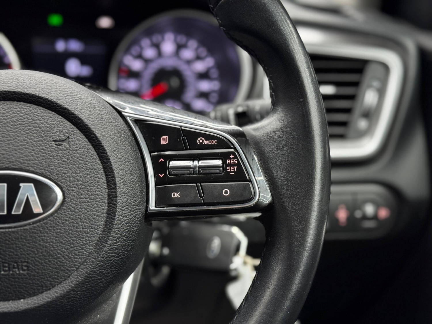 Used Kia Ceed 2019 for sale - 76965608: Photo 19