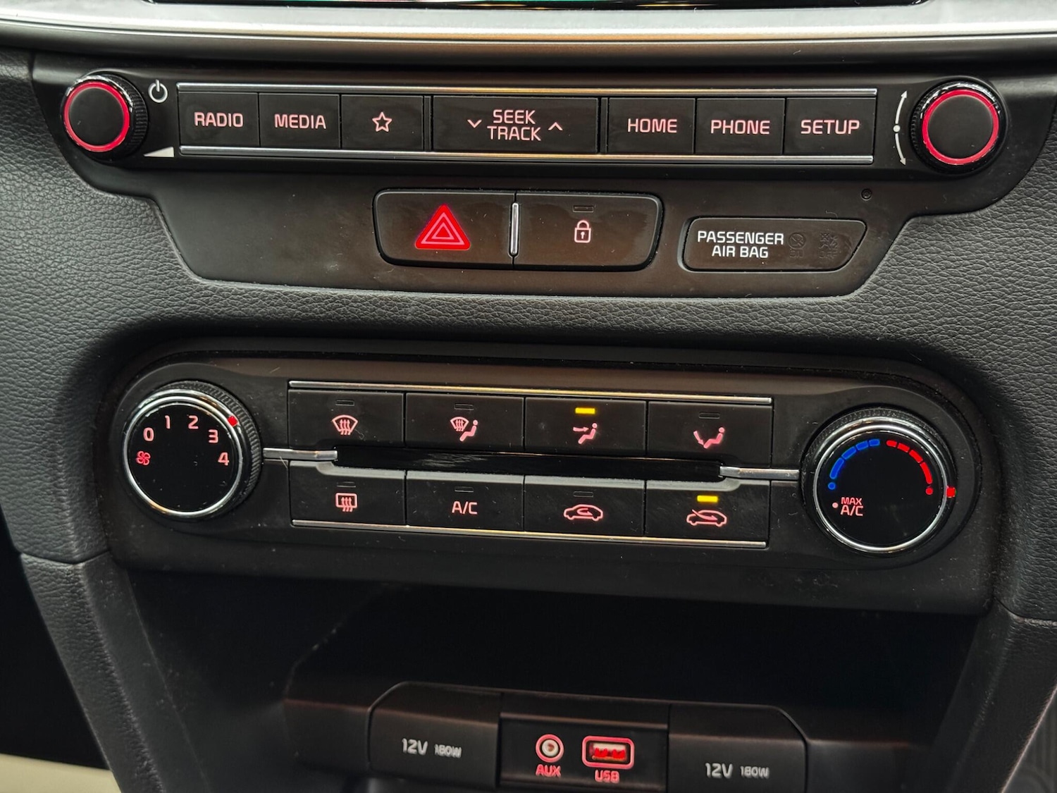 Used Kia Ceed 2019 for sale - 76965608: Photo 24