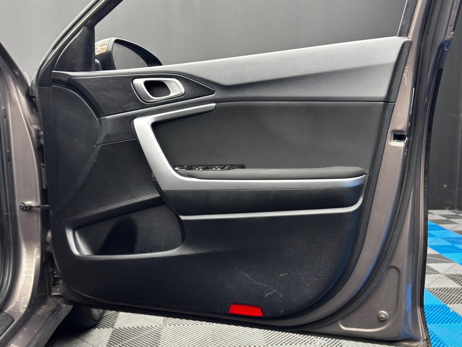 Used Kia Ceed 2019 for sale - 76965608: Photo 34