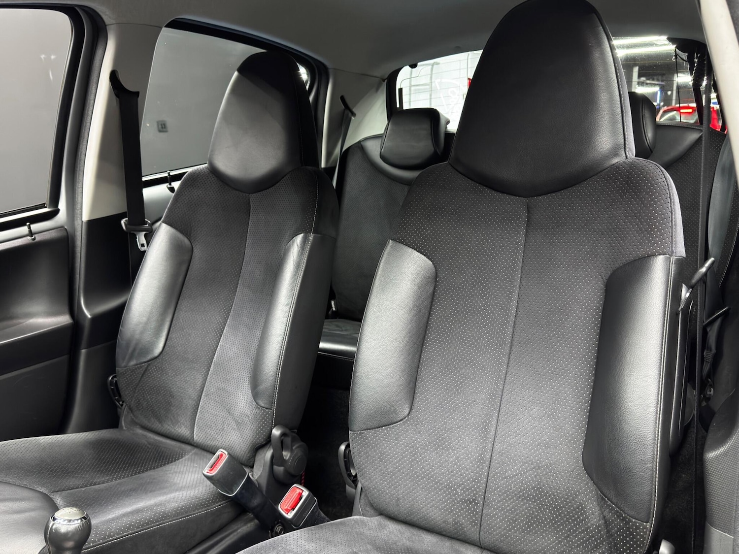 Used Toyota AYGO 2012 for sale - 76735035: Photo 14