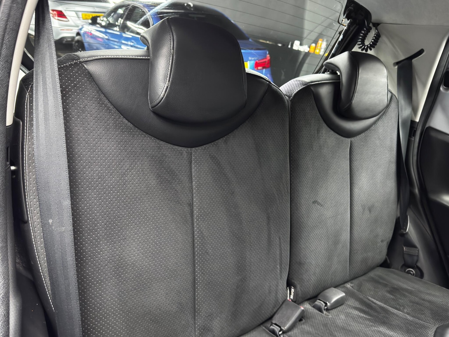 Used Toyota AYGO 2012 for sale - 76735035: Photo 15