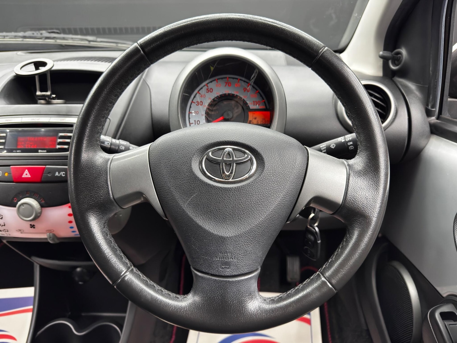 Used Toyota AYGO 2012 for sale - 76735035: Photo 19
