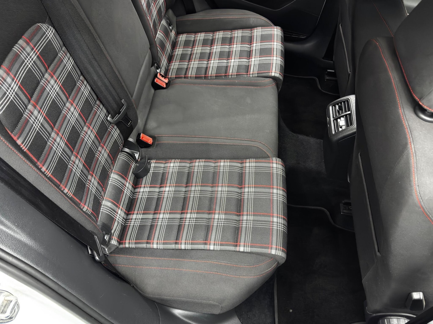 Used Volkswagen Golf 2014 for sale - 76865226: Photo 16