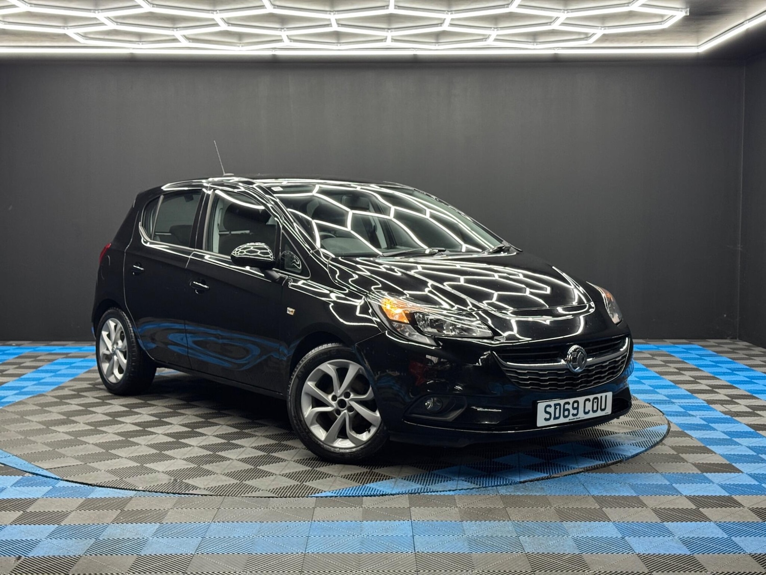 Used Vauxhall Corsa 2019 for sale - 77411191: Photo 1