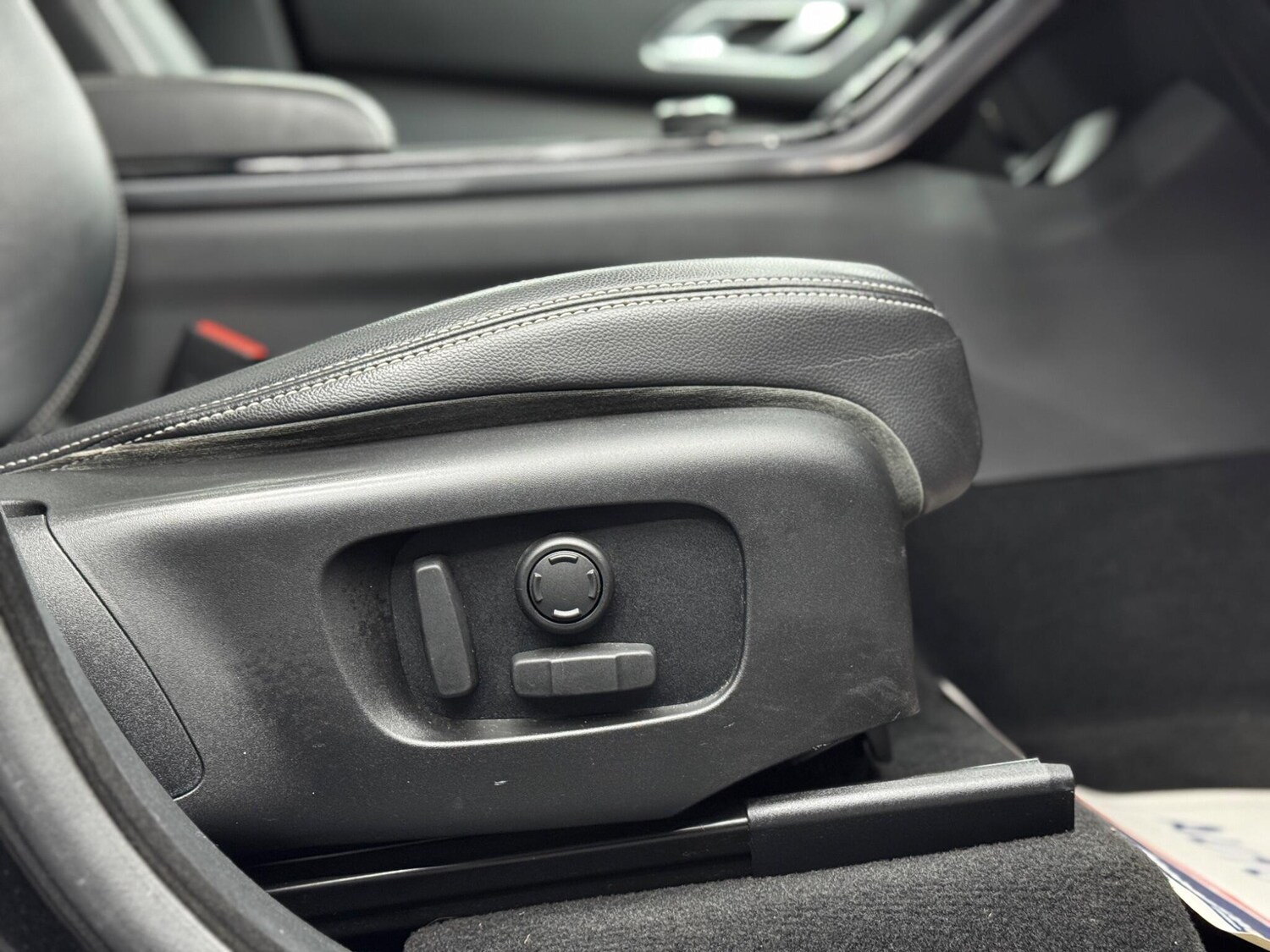 Used Land Rover Range Rover Velar 2020 for sale - 77839235: Photo 45