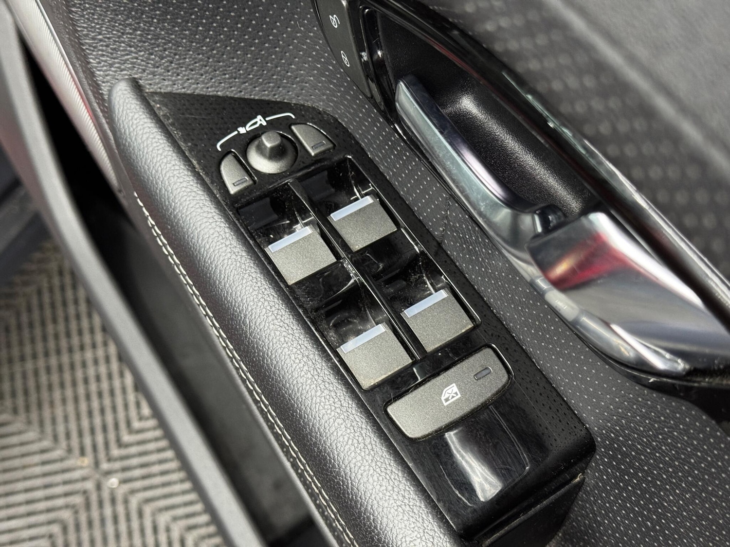 Used Land Rover Range Rover Evoque 2013 for sale - 77396107: Photo 41