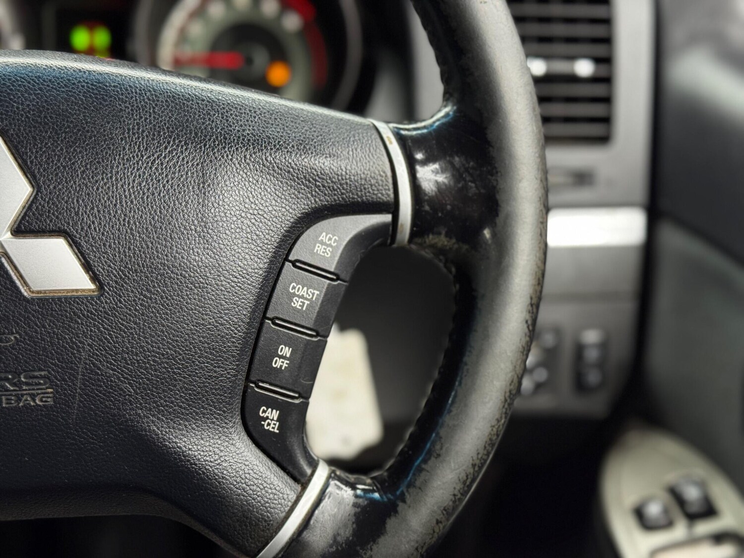 Used Mitsubishi Shogun for sale - 77510994: Photo 19