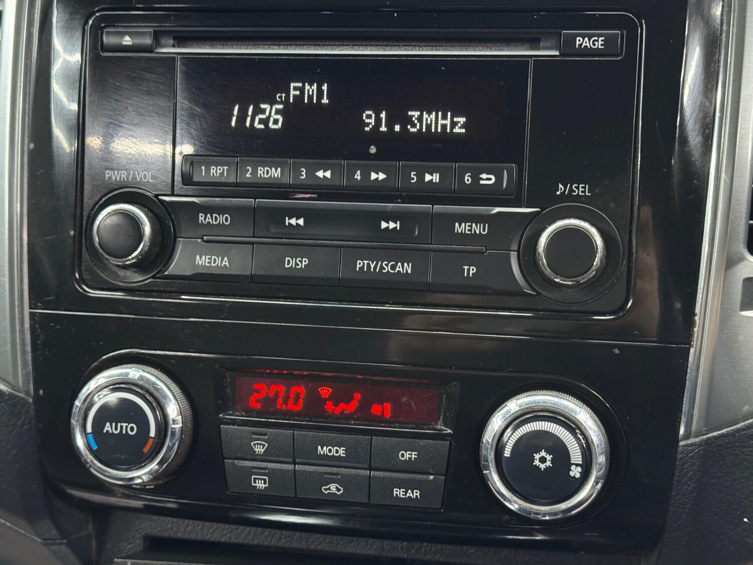 Used Mitsubishi Shogun for sale - 77510994: Photo 24