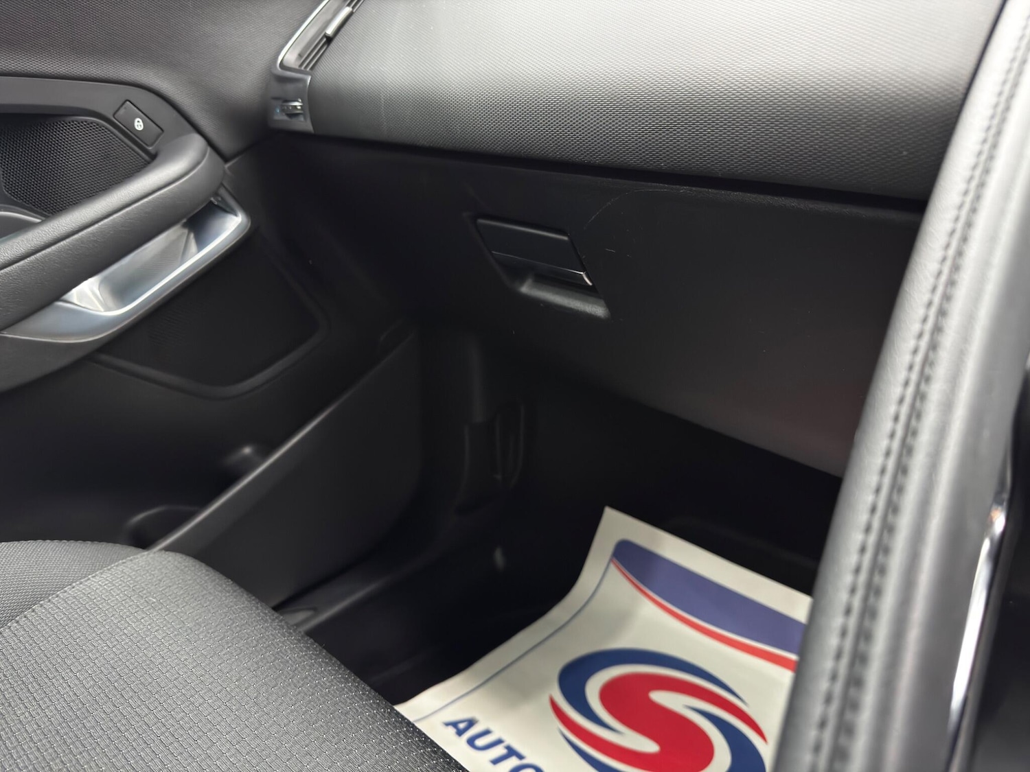 Used Jaguar E-Pace 2018 for sale - 76965014: Photo 35