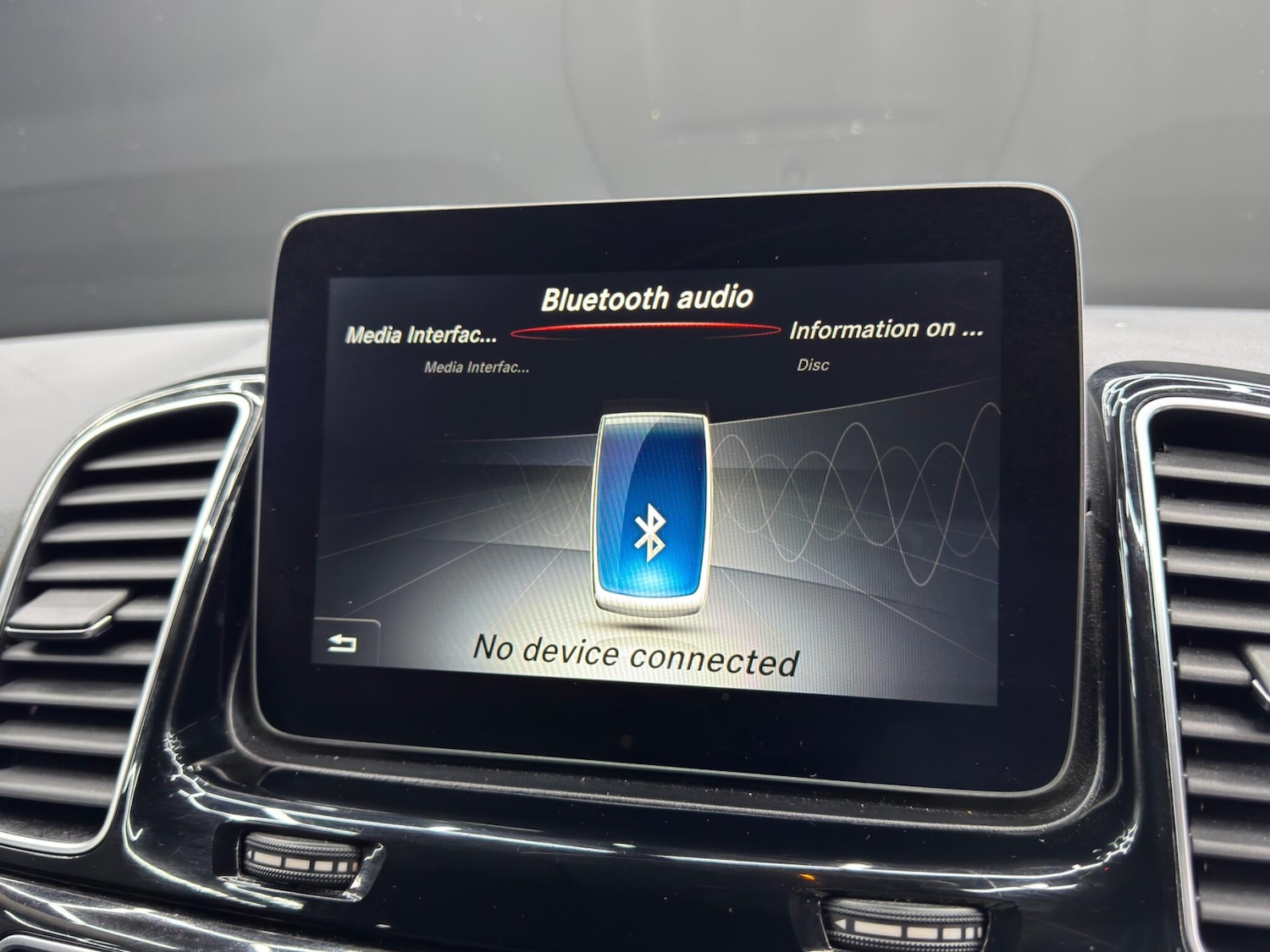 Used Mercedes-Benz GLE 2017 for sale - 76607193: Photo 31