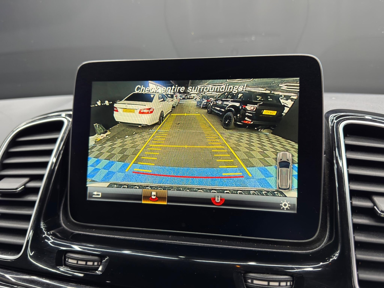 Used Mercedes-Benz GLE 2017 for sale - 76607193: Photo 34