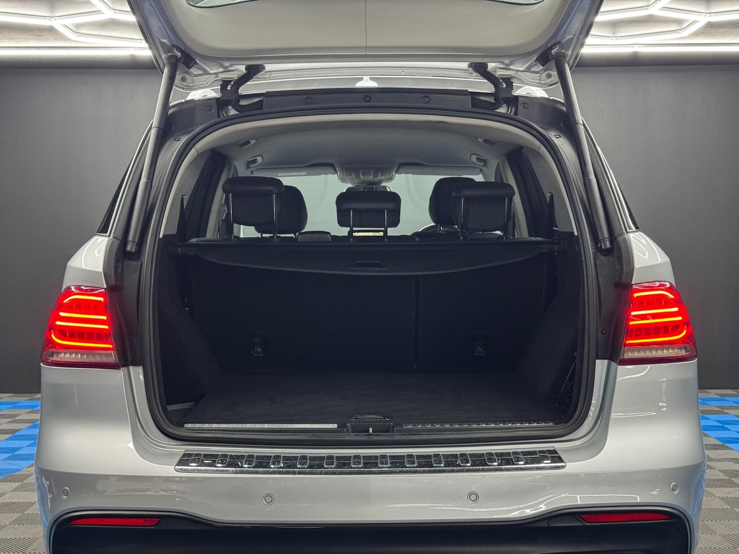 Used Mercedes-Benz GLE 2017 for sale - 76607193: Photo 37