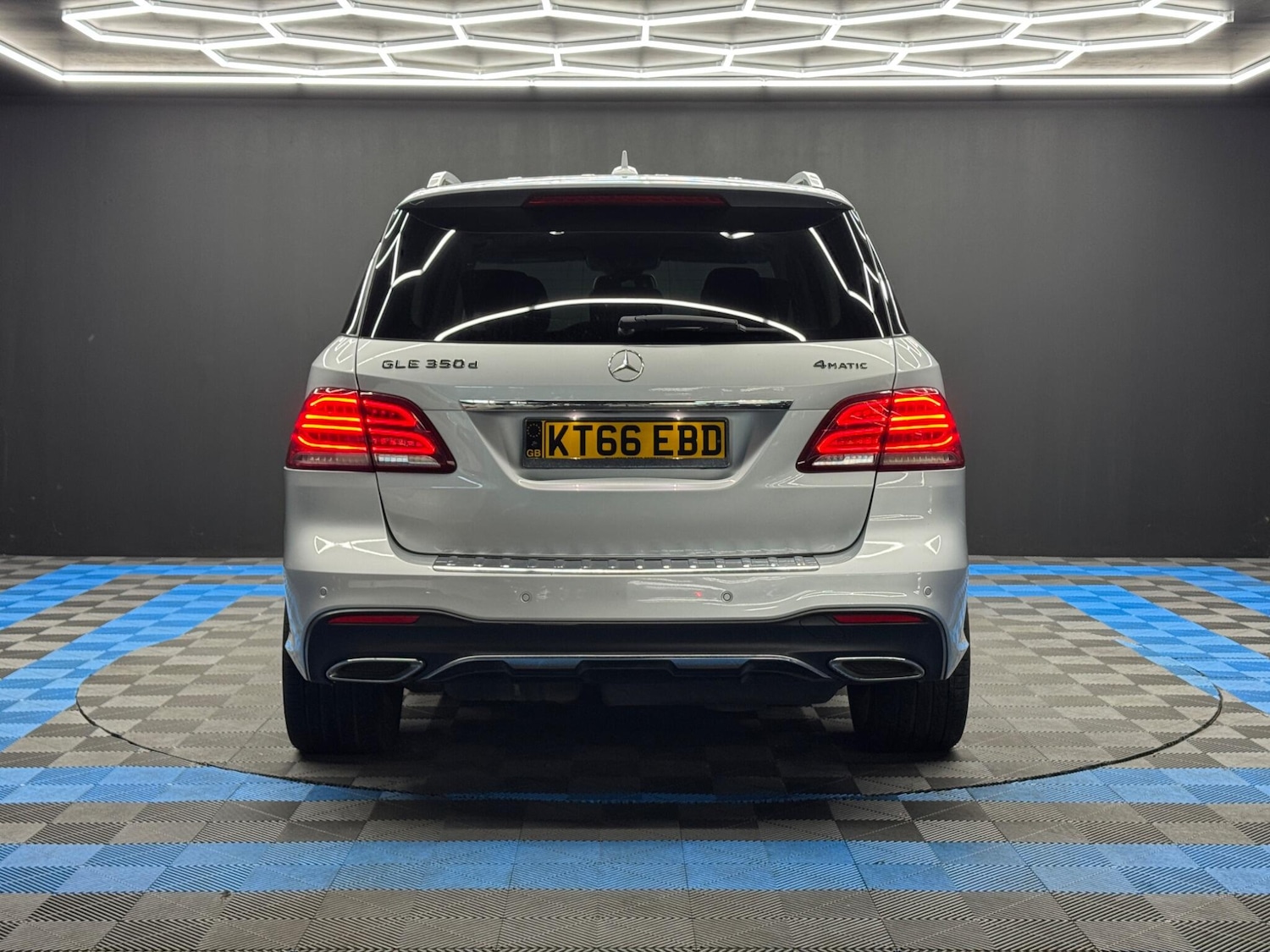 Used Mercedes-Benz GLE 2017 for sale - 76607193: Photo 6