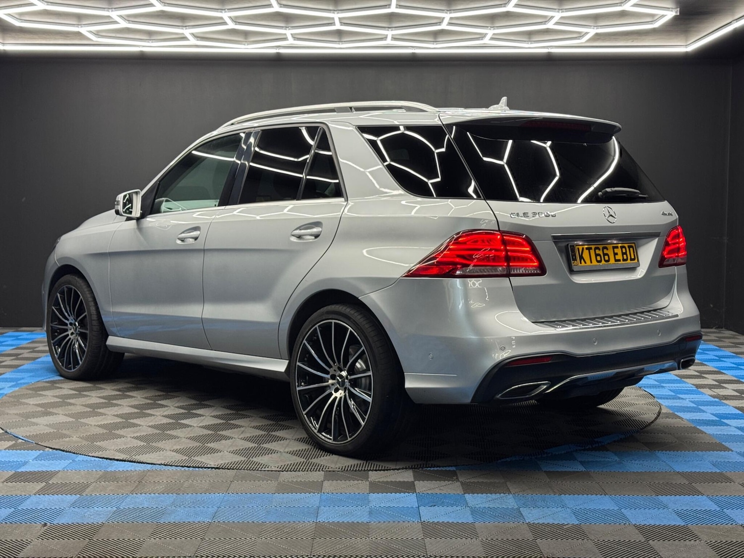 Used Mercedes-Benz GLE 2017 for sale - 76607193: Photo 7