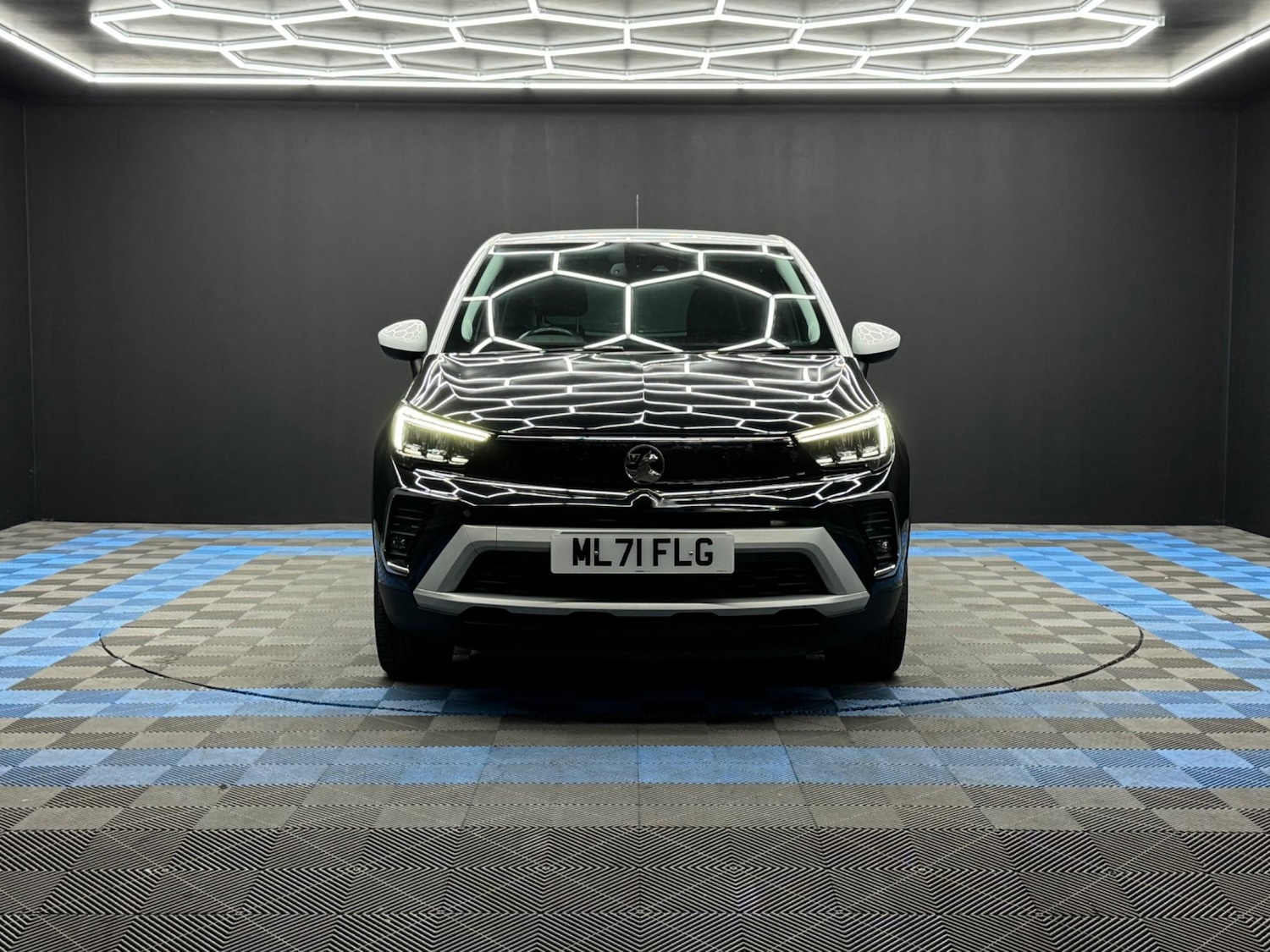 Used Vauxhall Crossland 2021 for sale - 76608291: Photo 2