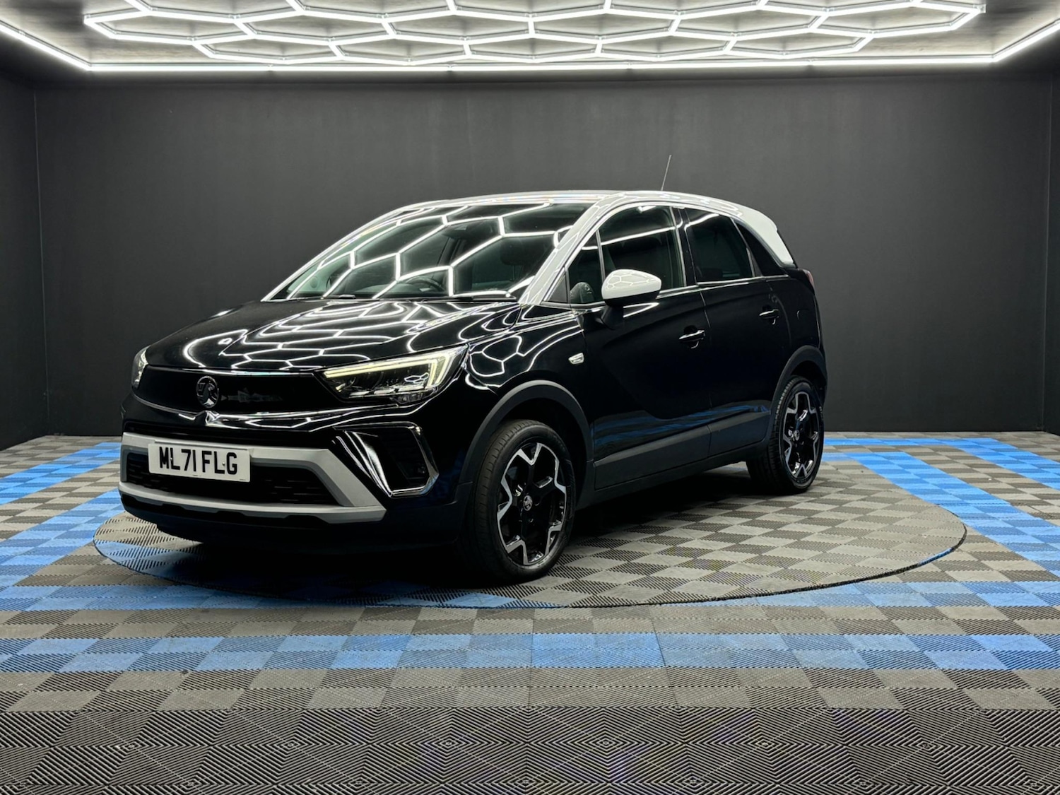 Used Vauxhall Crossland 2021 for sale - 76608291: Photo 3