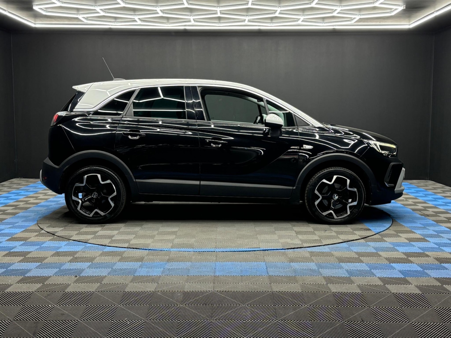 Used Vauxhall Crossland 2021 for sale - 76608291: Photo 4