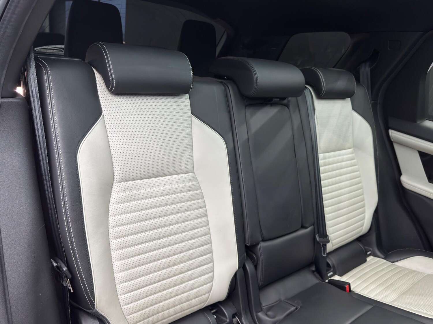 Used Land Rover Discovery Sport 2019 for sale - 77723246: Photo 14