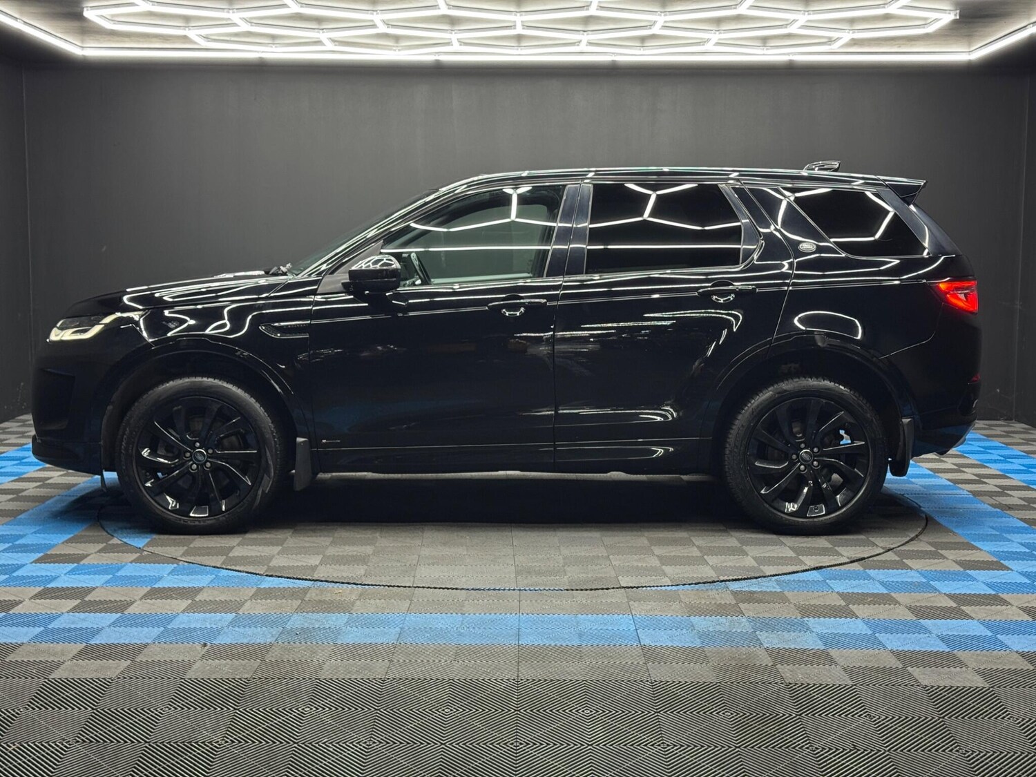 Used Land Rover Discovery Sport 2019 for sale - 77723246: Photo 8