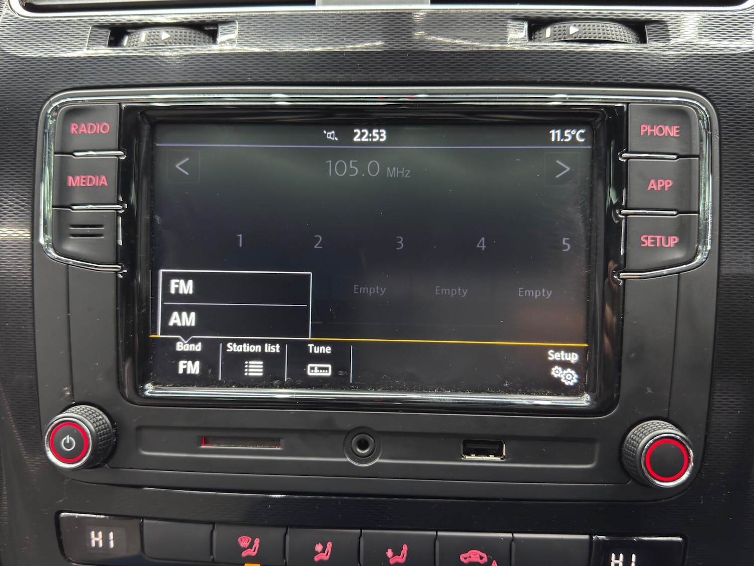 Used Volkswagen Scirocco for sale - 77696358: Photo 28