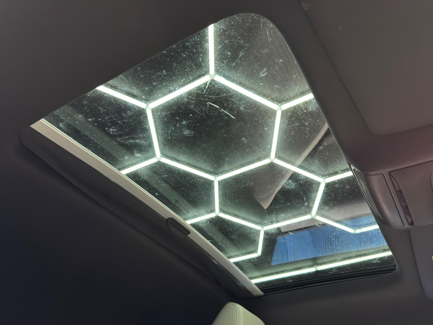 Used Volkswagen Scirocco for sale - 77696358: Photo 32