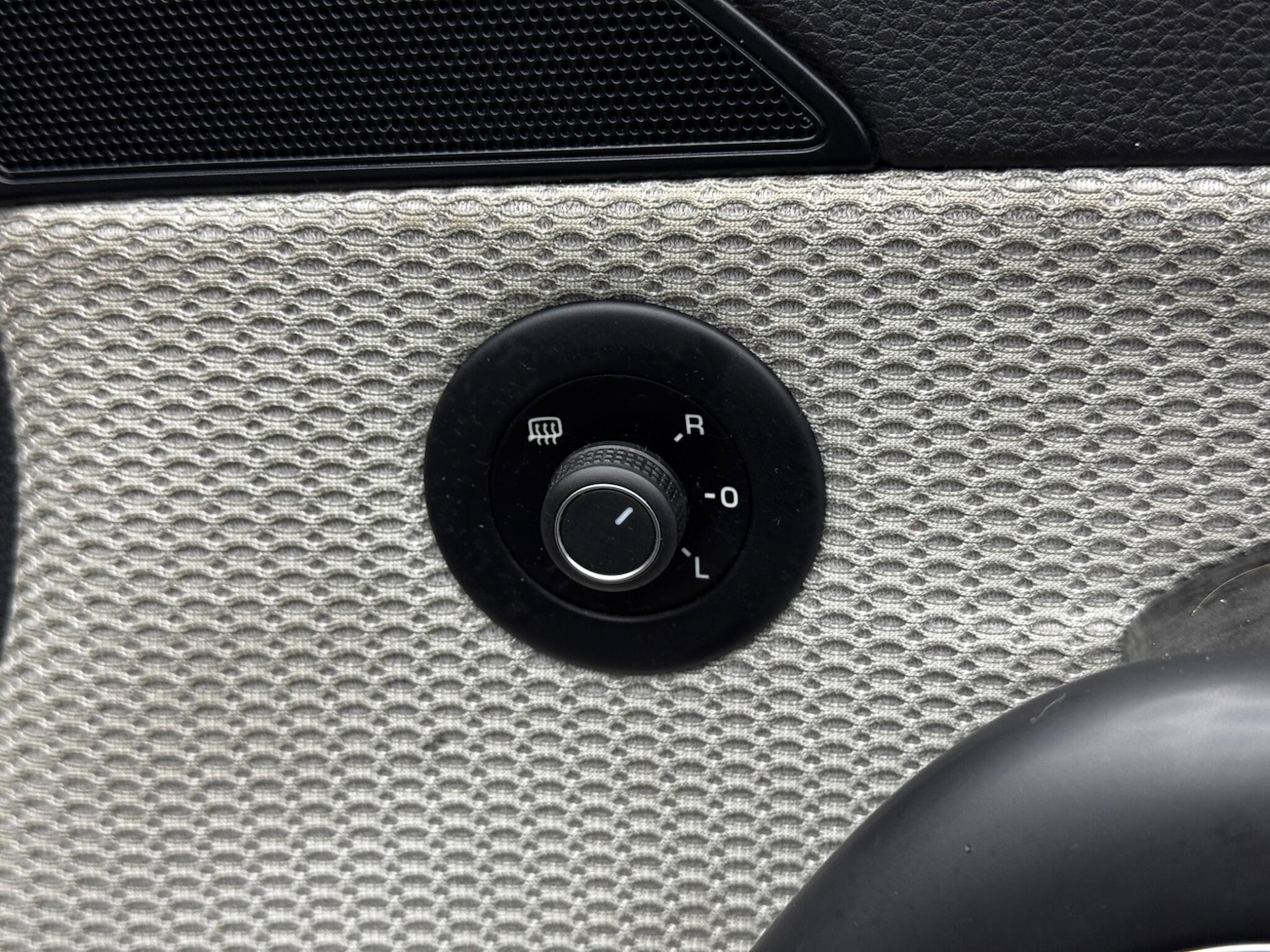 Used Volkswagen Scirocco for sale - 77696358: Photo 37