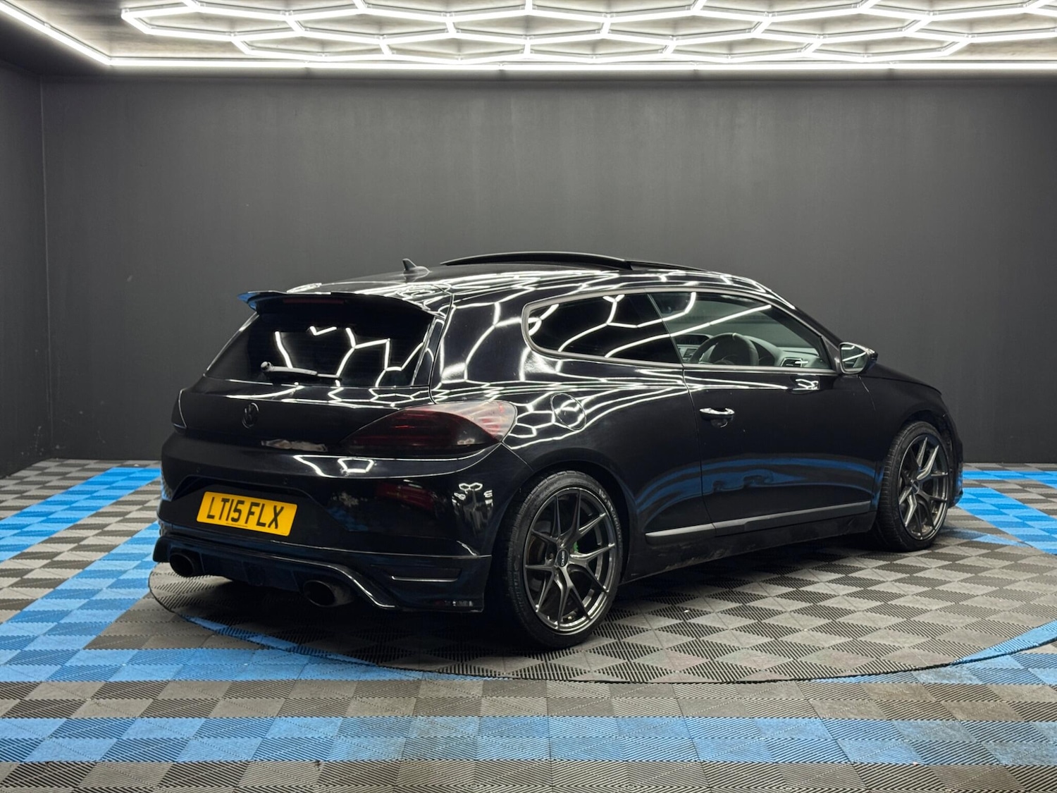 Used Volkswagen Scirocco for sale - 77696358: Photo 5