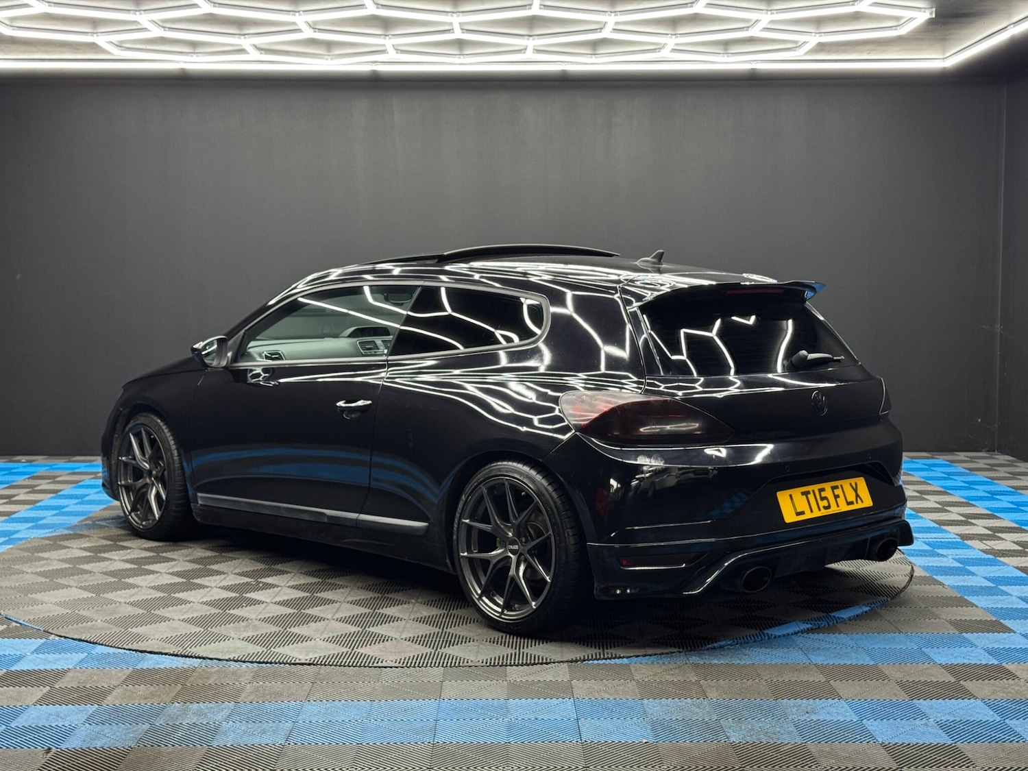 Used Volkswagen Scirocco for sale - 77696358: Photo 7