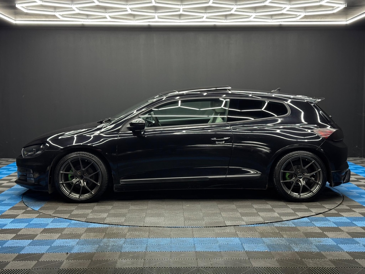 Used Volkswagen Scirocco for sale - 77696358: Photo 8