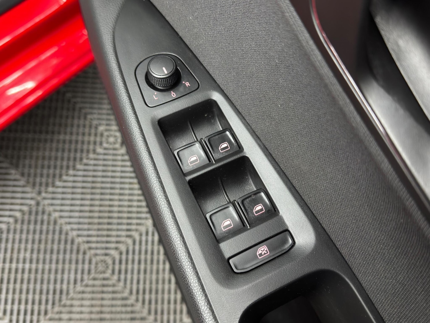 Used SEAT Leon 2015 for sale - 78148050: Photo 40