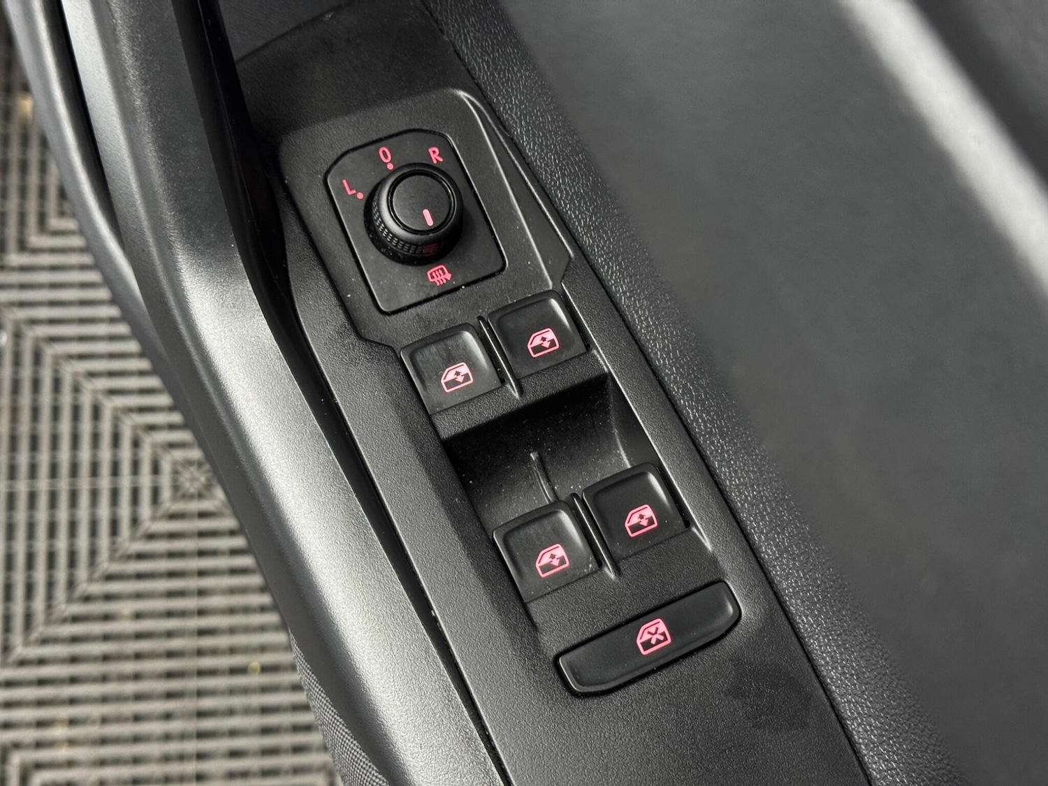 Used Volkswagen Polo 2020 for sale - 78006747: Photo 40