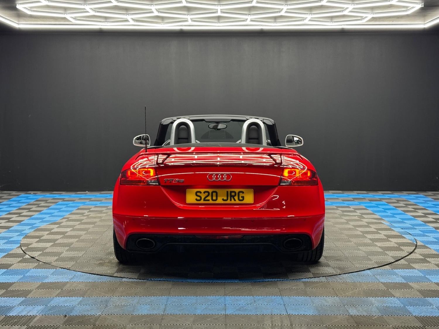 Used Jaguar F-Type 2014 for sale - 77982240: Photo 6