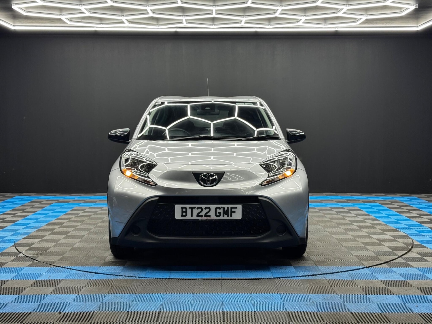 Used Toyota Aygo X 2022 for sale - 76409210: Photo 2