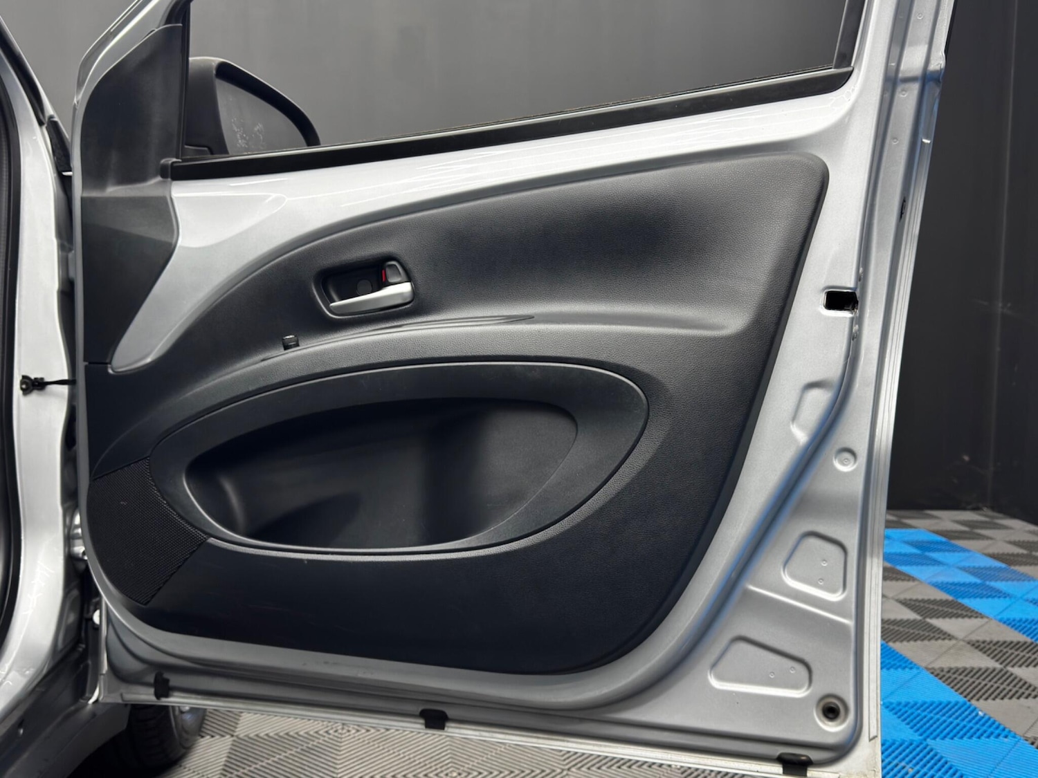 Used Toyota Aygo X 2022 for sale - 76409210: Photo 36