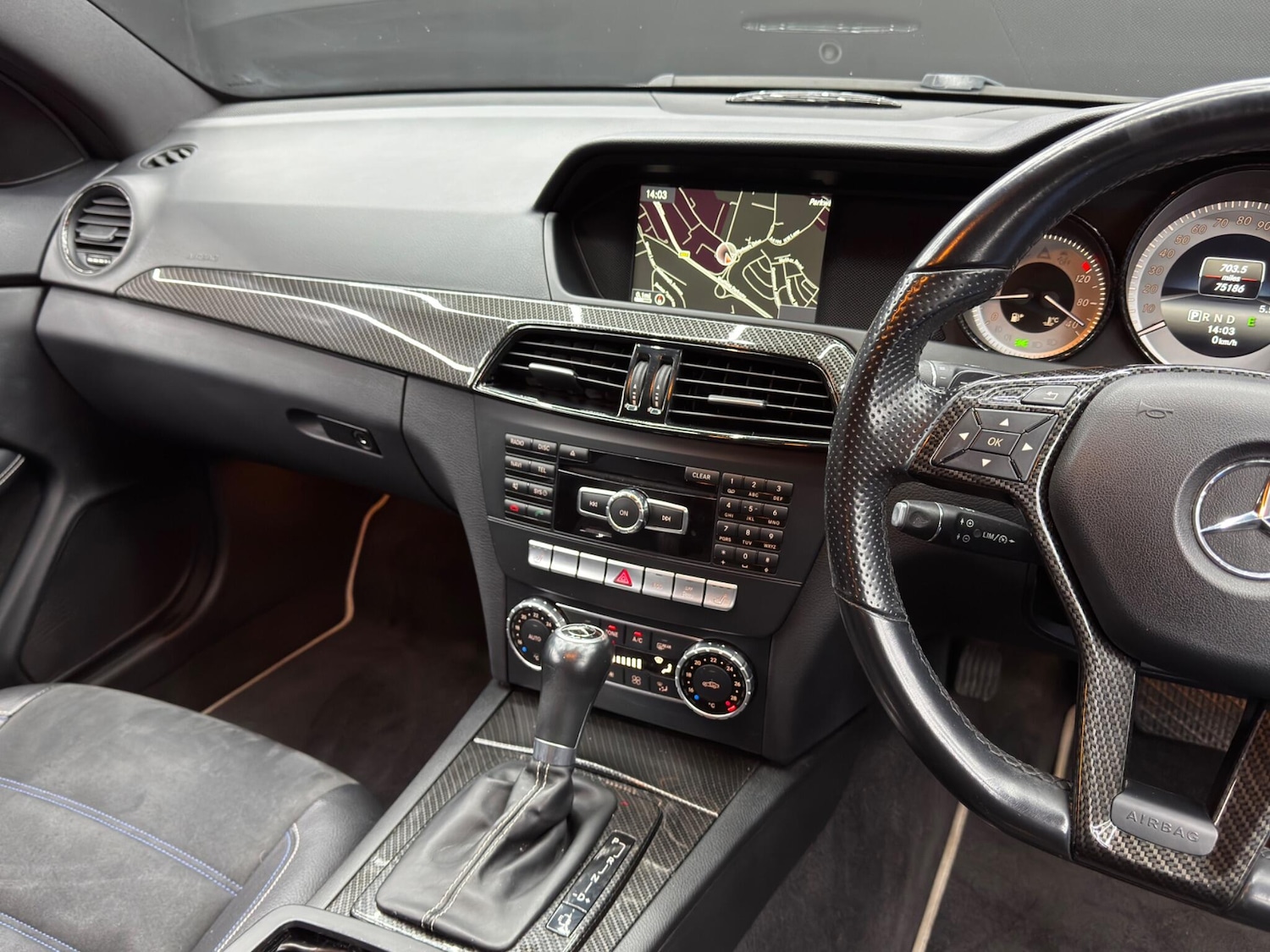 Used Mercedes-Benz C Class 2015 for sale - 77163509: Photo 23