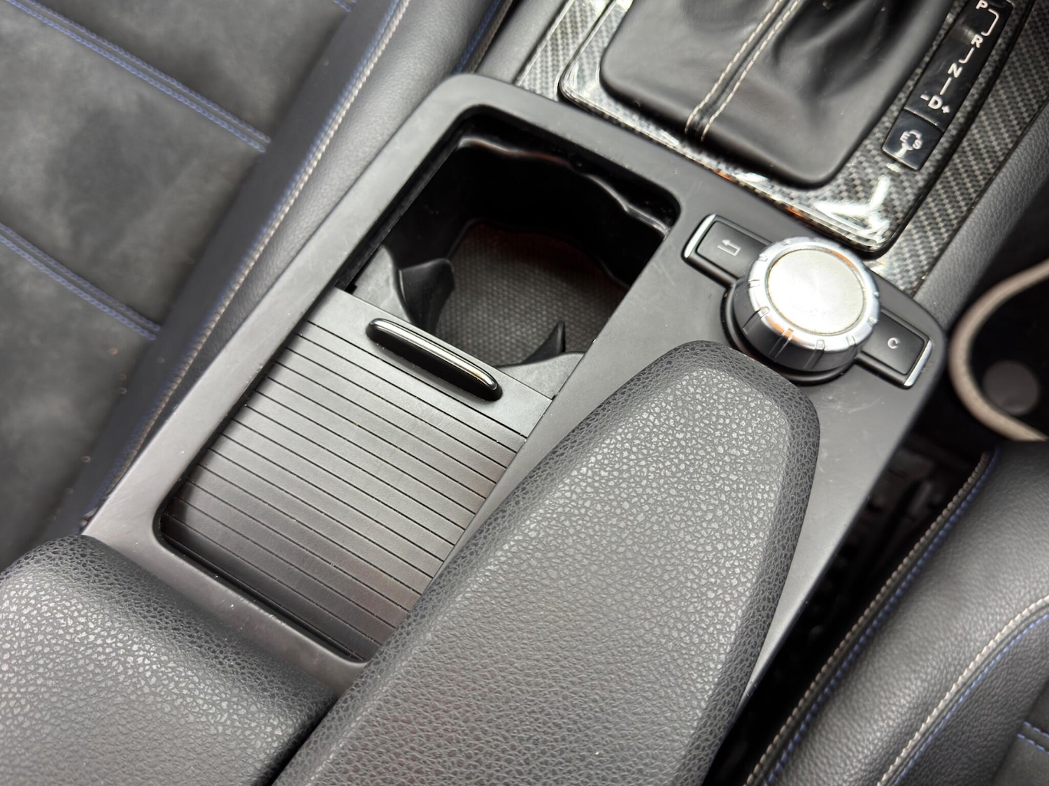 Used Mercedes-Benz C Class 2015 for sale - 77163509: Photo 24