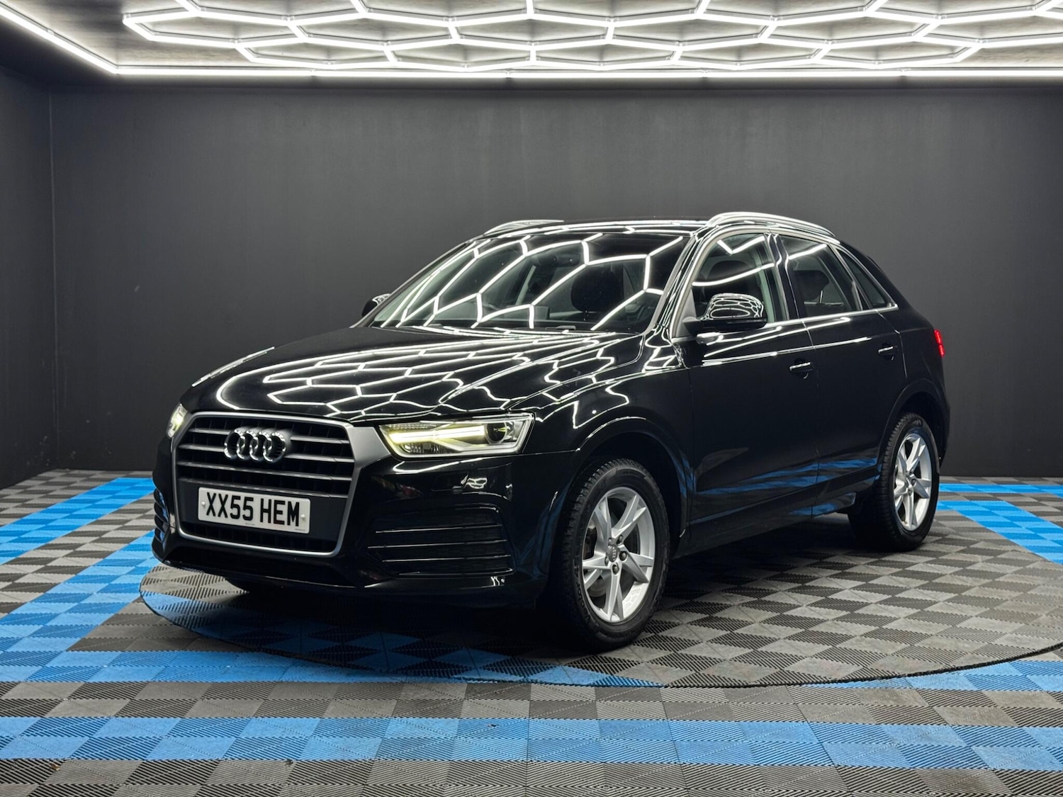 Used Audi Q3 2018 for sale - 76473132: Photo 3