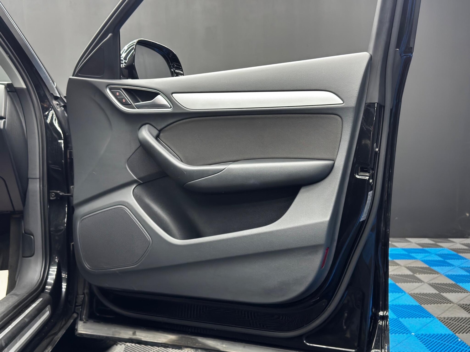 Used Audi Q3 2018 for sale - 76473132: Photo 37