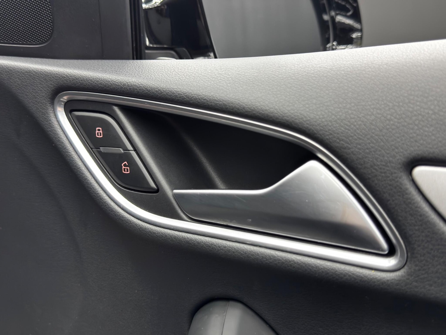 Used Audi Q3 2018 for sale - 76473132: Photo 38