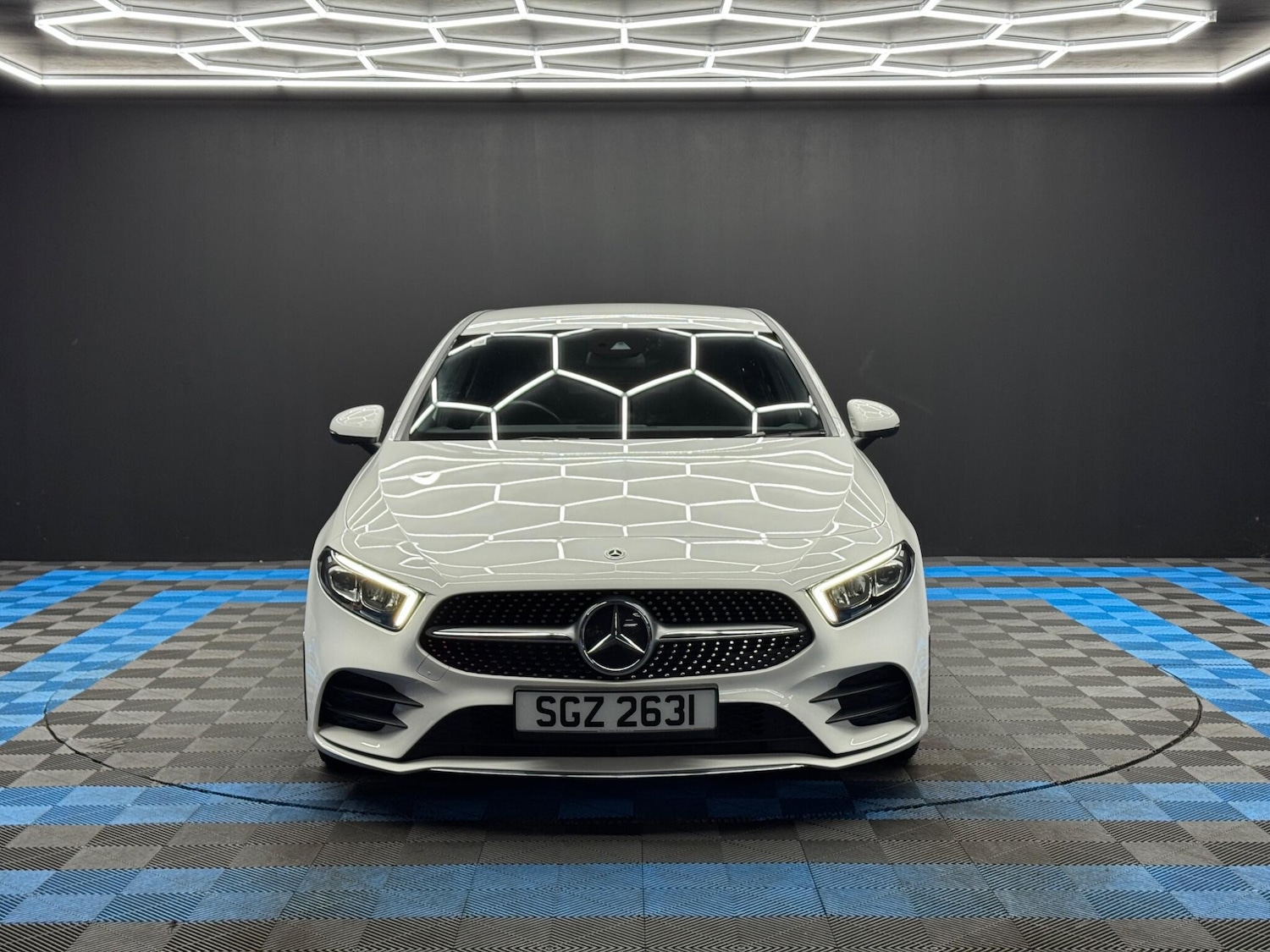 Used Mercedes-Benz A-Class for sale - 77549275: Photo 2