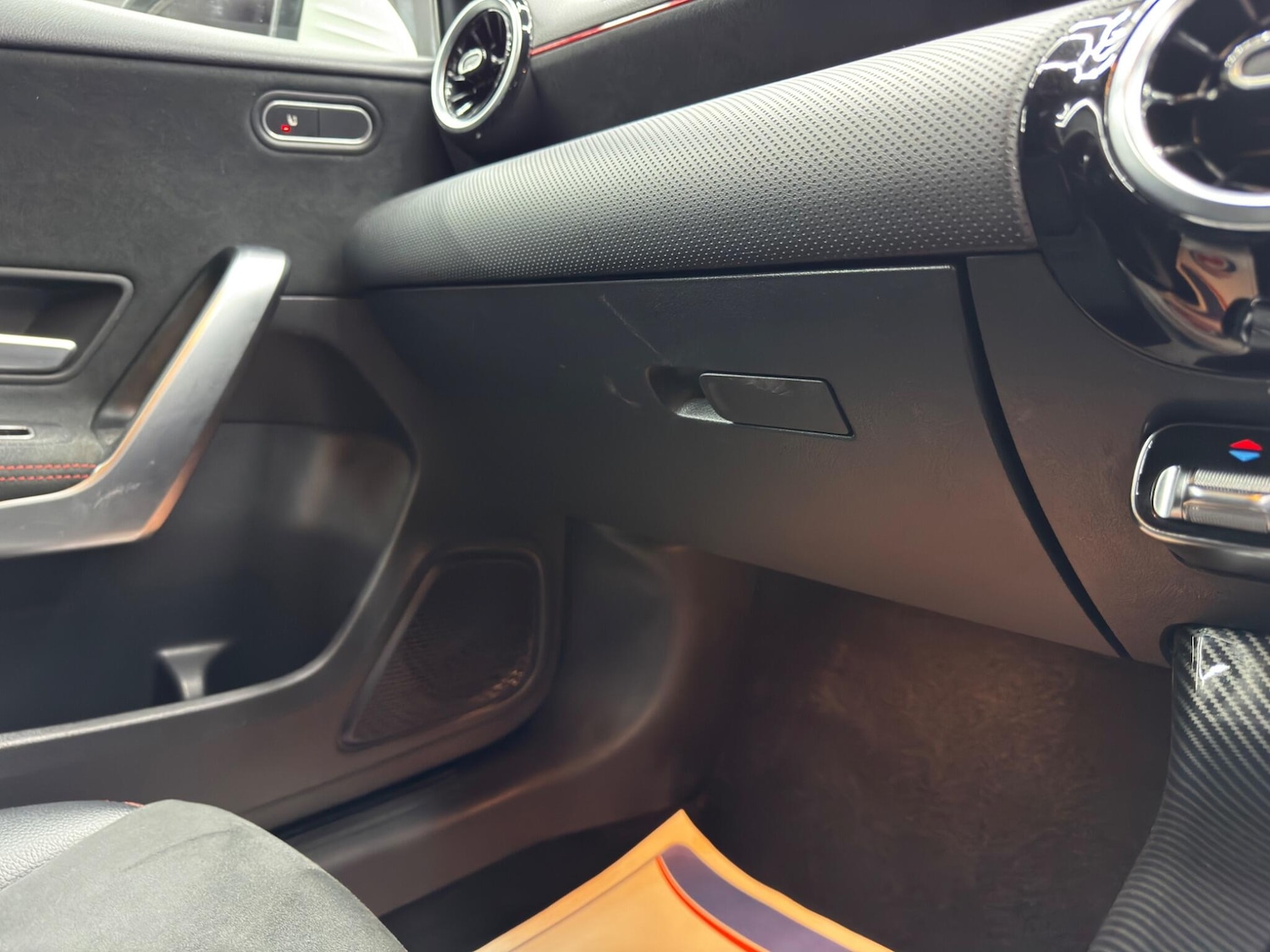 Used Mercedes-Benz A-Class for sale - 77549275: Photo 37