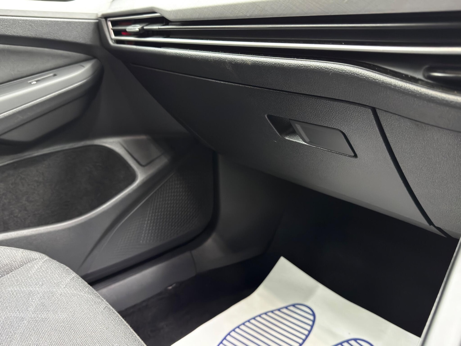 Used Volkswagen Golf 2022 for sale - 76850093: Photo 40